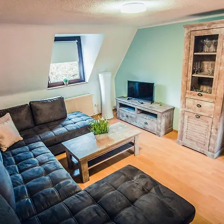 Rheinterrasse 2 דירה