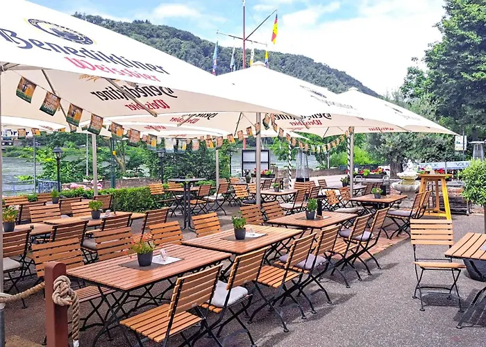 Rheinterrasse 2 Apartamento *